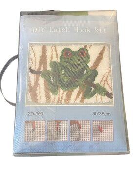 DIY Latch Hook Kit Frog Design 50x38cm Rug Making Craft Set